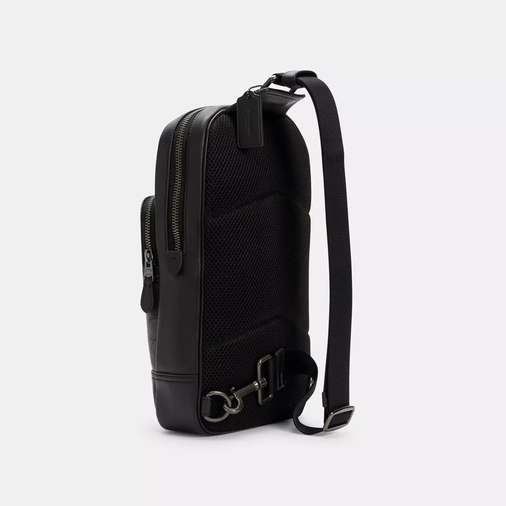 Coach Graham Pack In Signature Canvas